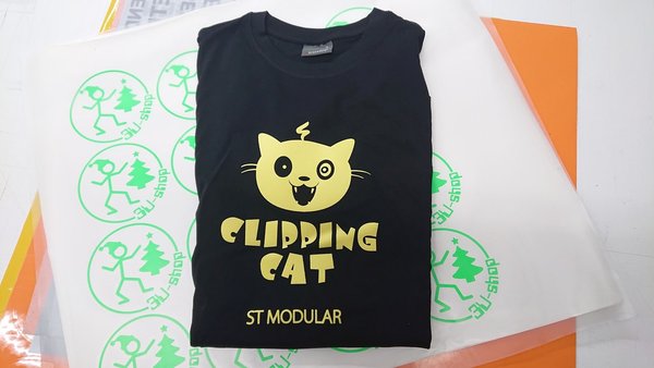 ST Modular T-Shirt "Clipping Cat"